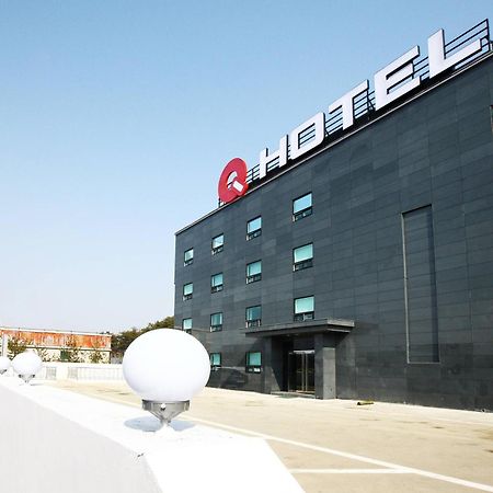 Q Hotel Paju Exterior photo