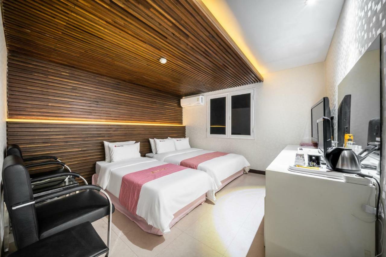 Q Hotel Paju Exterior photo